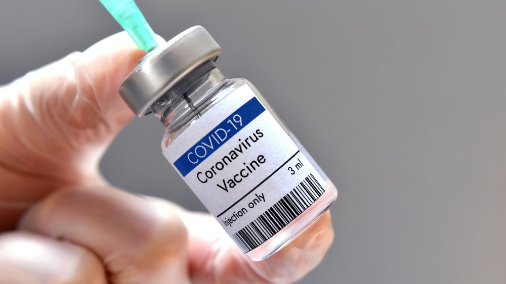 Americký lékárník úmyslně znehodnotil stovky dávek vakcíny